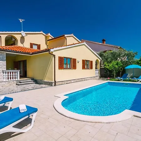 Villa Levante Fazana Exterior photo